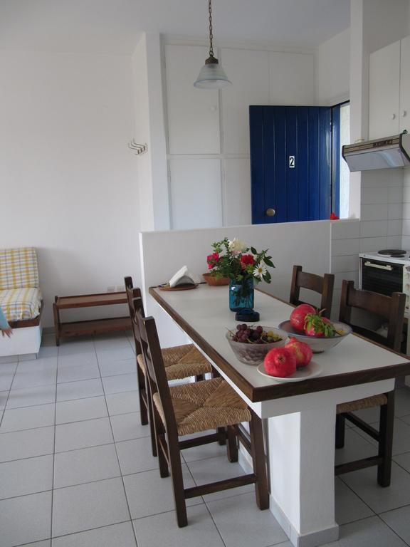 Eressos Ilios Apartments Skala Eresou Zimmer foto