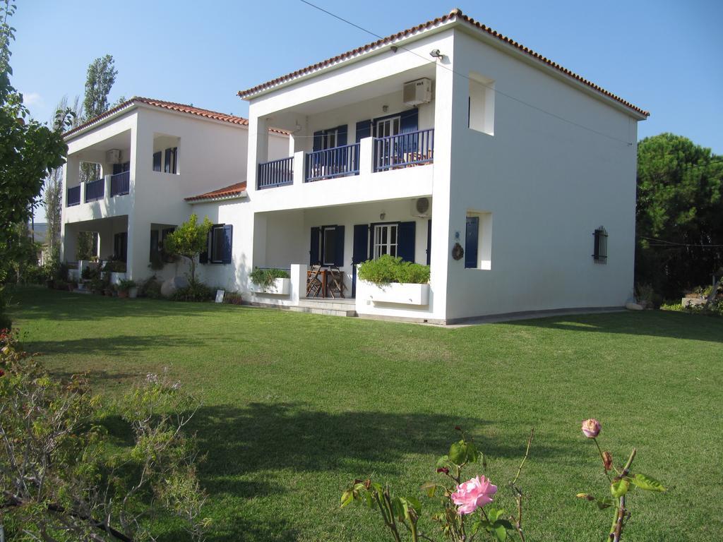 Eressos Ilios Apartments Skala Eresou Zimmer foto