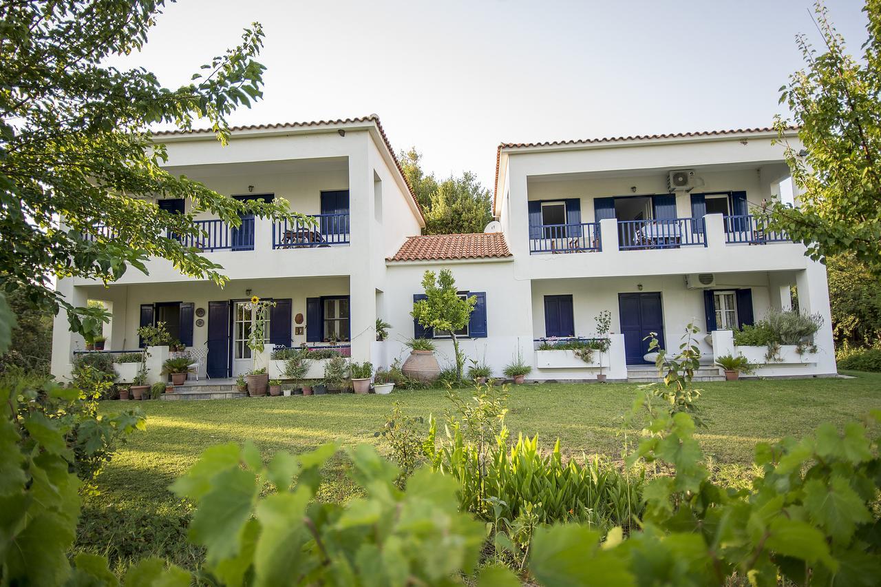 Eressos Ilios Apartments Skala Eresou Exterior foto